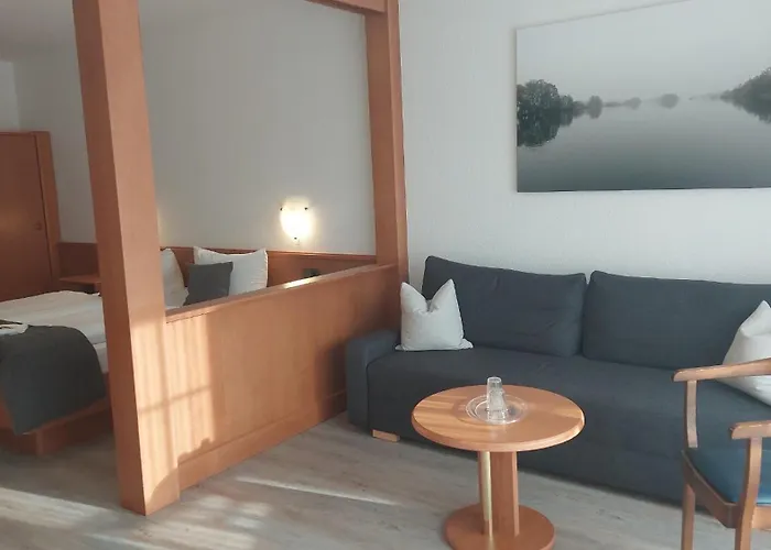 Am Meilenstein Szálloda Dunkelforth